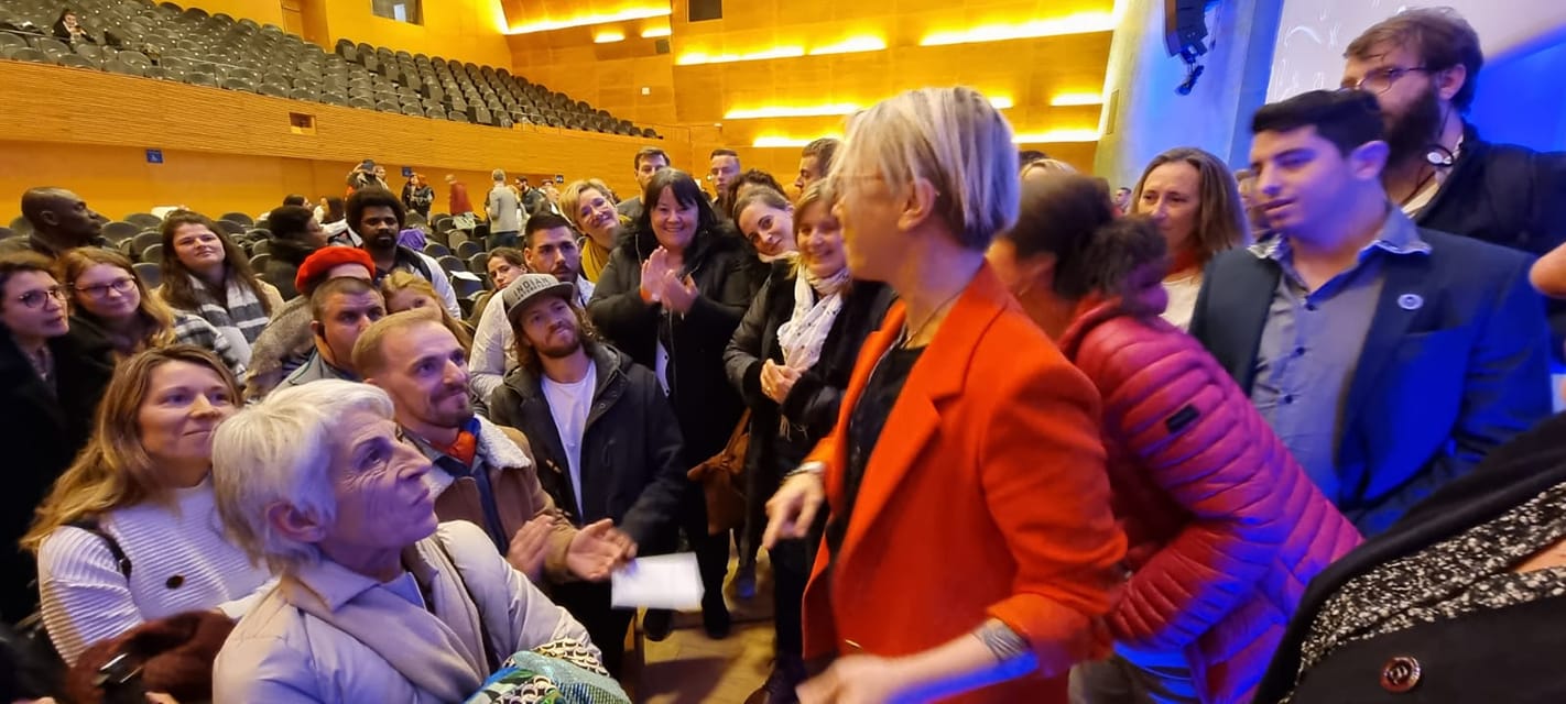 Conférence donnée par la créatrice devant des entrepreneurs